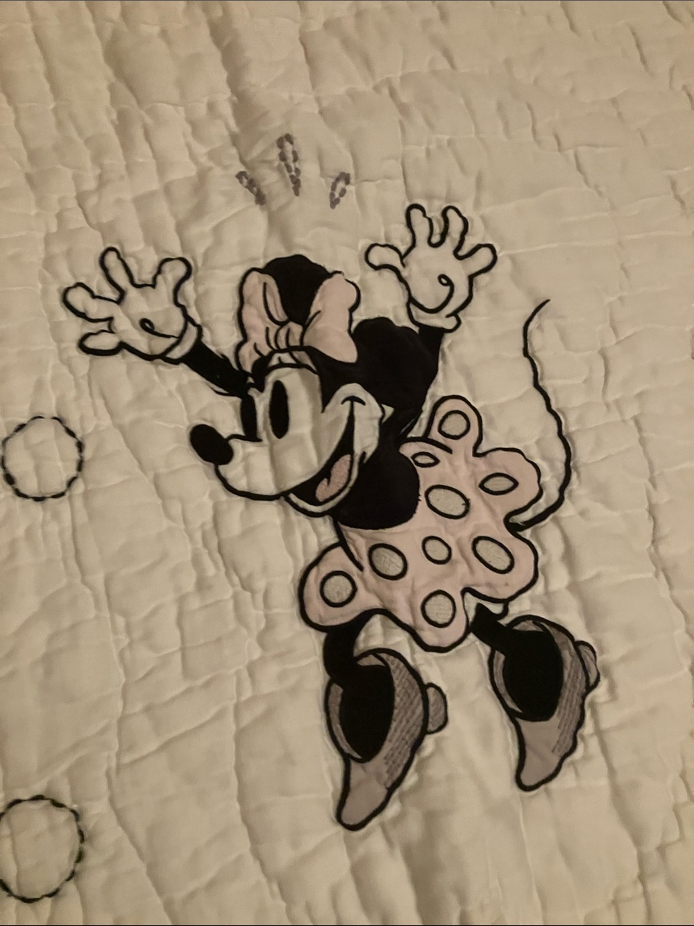 Disney Pottery Barn Kids White Quilt TWIN Minnie Mouse - Picture 5 of 5